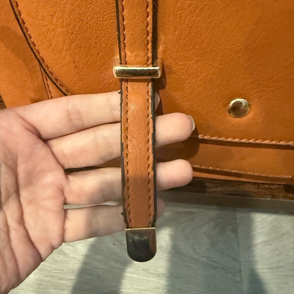 Purse/Backpack - Picture 6 of 16